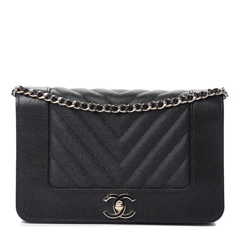 Chanel Chevron Classic Wallet On Chain 